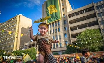 کاروان امام رضا (ع) در جشن بزرگ امام رضایی‌ها 33