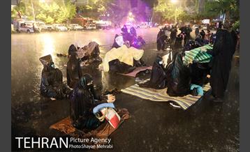 مراسم احیای شب نوزدهم در مسجد امام صادق(ع) 7