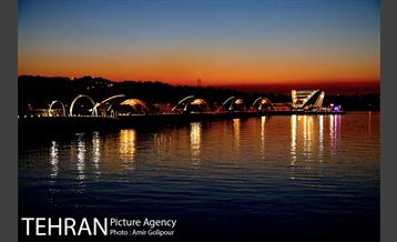 گذر موج دریاچه شهدای خلیج فارس 24