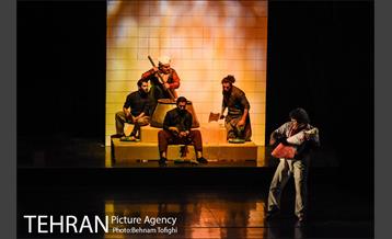 نمایش غبار‎ 22