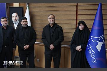 رونمایی اولین دوره جایزه خانواده محوری در شهر 11