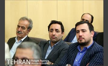 مراسم ختم زنده یاد علی معلم 3