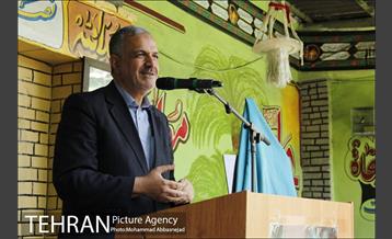 رونمایی از کتاب در گذری بر دروازه غار 15