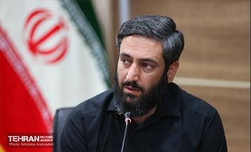 حضور شهردار تهران در مرکز مانیتورینگ منطقه ۲۰