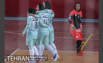 دیدار دو تیم فوتسال زنان سایپا و ملی حفاری 8