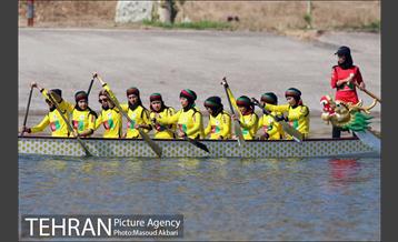 چهارمین دوره مسابقات قایقرانی سکان 4