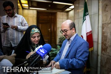 گفت و گوی خبری سخنگوی شورا شهر 18