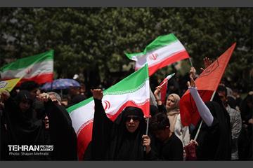 تشییع شهدای اقتدار ملی در تهران - 4 5