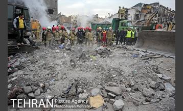 هشتمین روز آواربرداری ساختمان پلاسکو-2 5