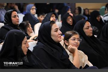 سومین سوگواره شعر عمود ۱8 28