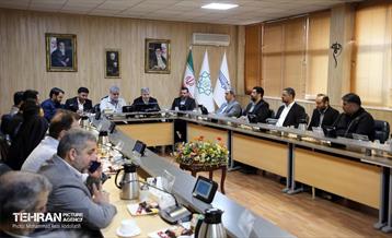 بازدید مدیرکل سرمایه انسانی از شرکت واحد اتوبوسرانی 39