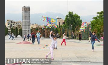 جشنواره بادبادک ها در بوستان آب و آتش 9