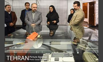 بازدید مدیرکل دفتر شهردار تهران از نمایشگاه دائمی نقشه 10