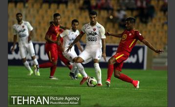 دیدار نقت تهران و پرسپولیس تهران در لیگ برتر فوتبال 17