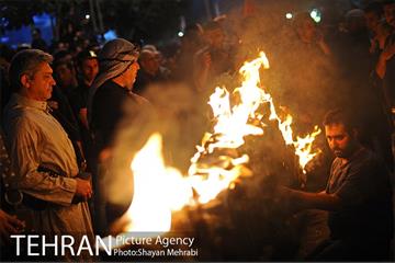 مشعل‌گردانی در دولت آباد تهران 20