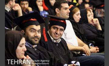 نخستین جشن فارغ التحصیلی ادوار دانشکده خبر 28