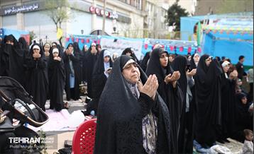 نماز عید سعید فطر در مصلای تهران 40