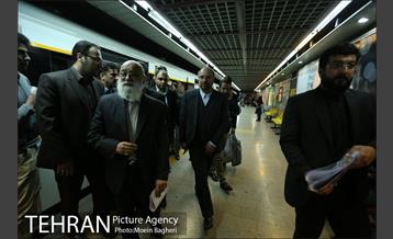 مراسم بهره برداری از 65 دستگاه واگن و لکوموتیو برقی مترو تهران و حومه 41