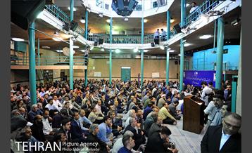 تجدید بیعت شهردار و مدیران شهری با آرمان های حضرت امام خمینی(ره) 3