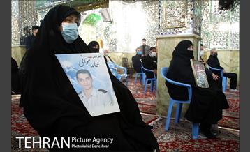 آئین نکوداشت 72مادر شهید منطقه 17