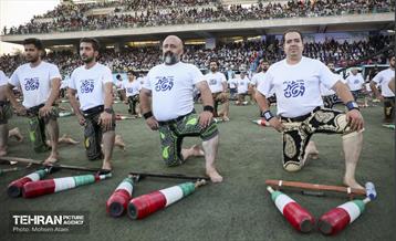 آیین افتتاحیه چهارمین دوره رویداد «قهرمان شهر» 38