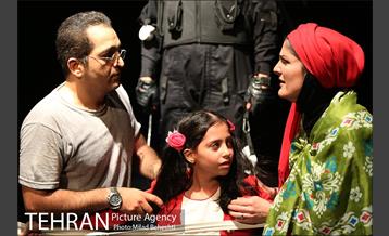 نمایش صبح بخیر‎ 22