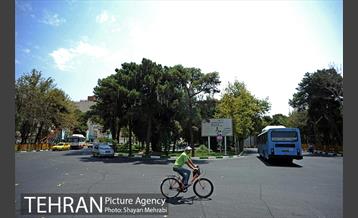 میدان هلال احمر 13