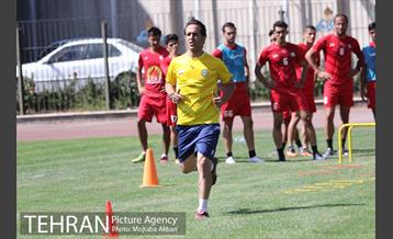 تمرین تیم فوتبال نفت تهران 3