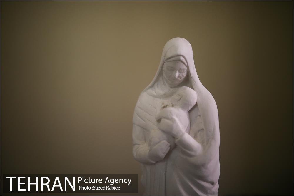 نمایشگاه آثار حجم و مجسمه یادبود هفده هزار زن شهید، جانباز و آزاده 5