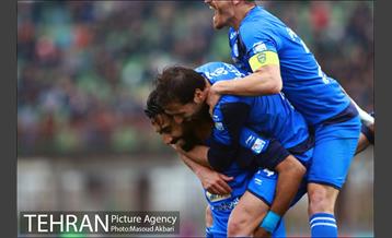 دیدار تیم‌های فوتبال استقلال تهران - سپیدرود رشت 13