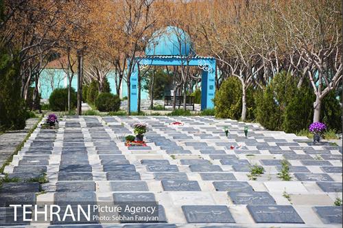 آخرین پنجشنبه سال در بهشت زهرا (س) 16