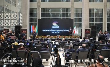 مراسم افتتاح پنجمین نمایشگاه خودرو تهران 37