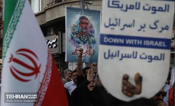 اجتماع مردمی در اعتراض به حمله آمریکا به تاسیسات هسته‌ای ایران 31