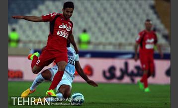 دیدار تیم های فوتبال پرسپولیس و پیکان