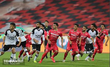 دیدار تیم های فوتبال پرسپولیس و هوادار 16