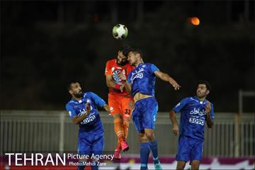 دیدار دو تیم سایپا تهران و استقلال تهران 3