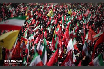 تشییع پیکر آقای شهید ایران - 4 47