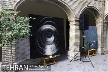 افتتاحیه نمایشگاه نقش مهر در آرت سنتر‎ 2