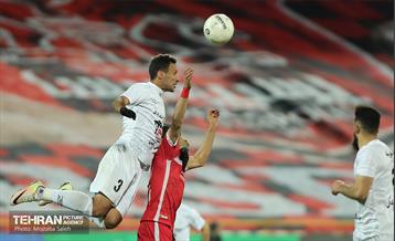 دیدار تیم های فوتبال پرسپولیس و ذوب آهن  16