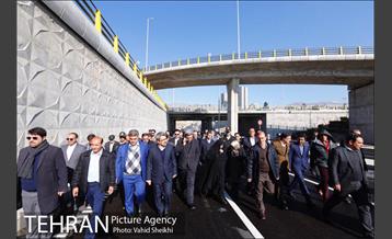 آیین آغاز بهره برداری از 4 پروژه فنی و عمرانی شهر 11