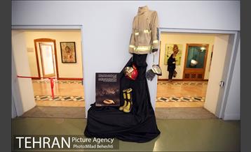 افتتاحیه نمایشگاه عکس، پوستر و هویت بصری سی و پنجمین جشنواره تئاتر فجر‎ 5