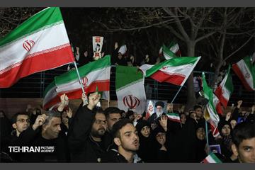 عزاداری هفتمین شب شهادت رهبر انقلاب در میدان دوم نازی آباد 3
