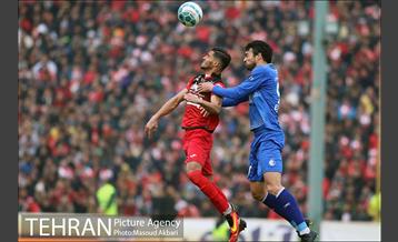 دیدار تیم های فوتبال استقلال و پرسپولیس