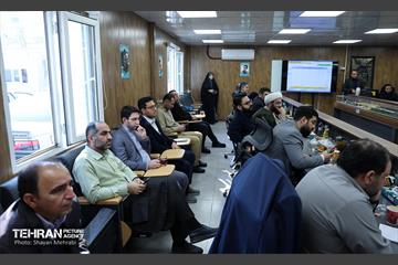 بازدید مدیرکل حوزه شهردار تهران از باغ راه حضرت زهرا(س) 19