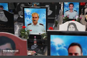 هفتمین سالگرد شهدای آتش‌نشان حادثه پلاسکو 54