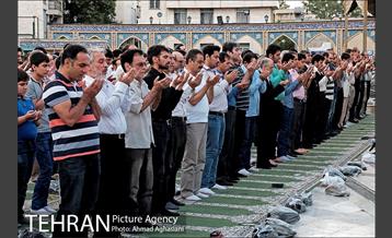 نماز عید فطر در امامزاده صالح(ع) 16