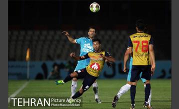 دیدار دو تیم پیکان تهران و نفت تهران 20