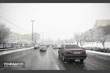 ترافیک روان در روز برفی تهران 12