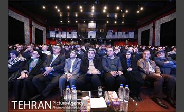 جشن پایش سلامت 17 هزار کارگر خدمات شهری و آغاز چکاپ سلامت کارمندان شهرداری 25