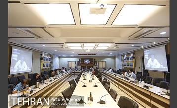 نشست صمیمی شهردار منطقه 5 با اصحاب رسانه 18